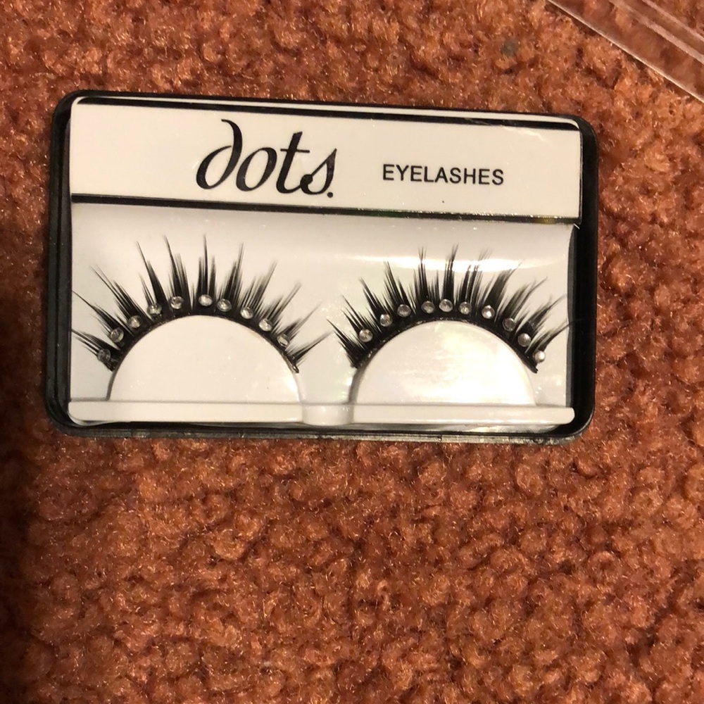 Dots 🥳HP🥳Vintage Rhinestone False Eyelashes - Picture 2 of 3